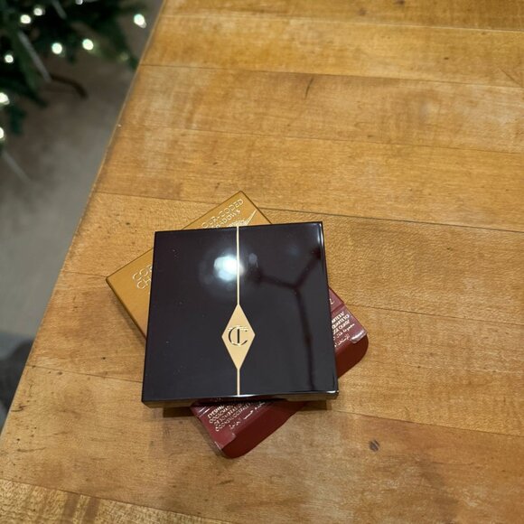 Charlotte Tilbury Copper Charge Luxury Palette - Picture 2 of 3